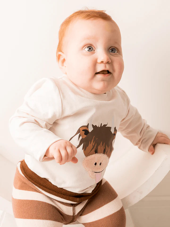 NEUTRAL HIGHLAND COW - TOP