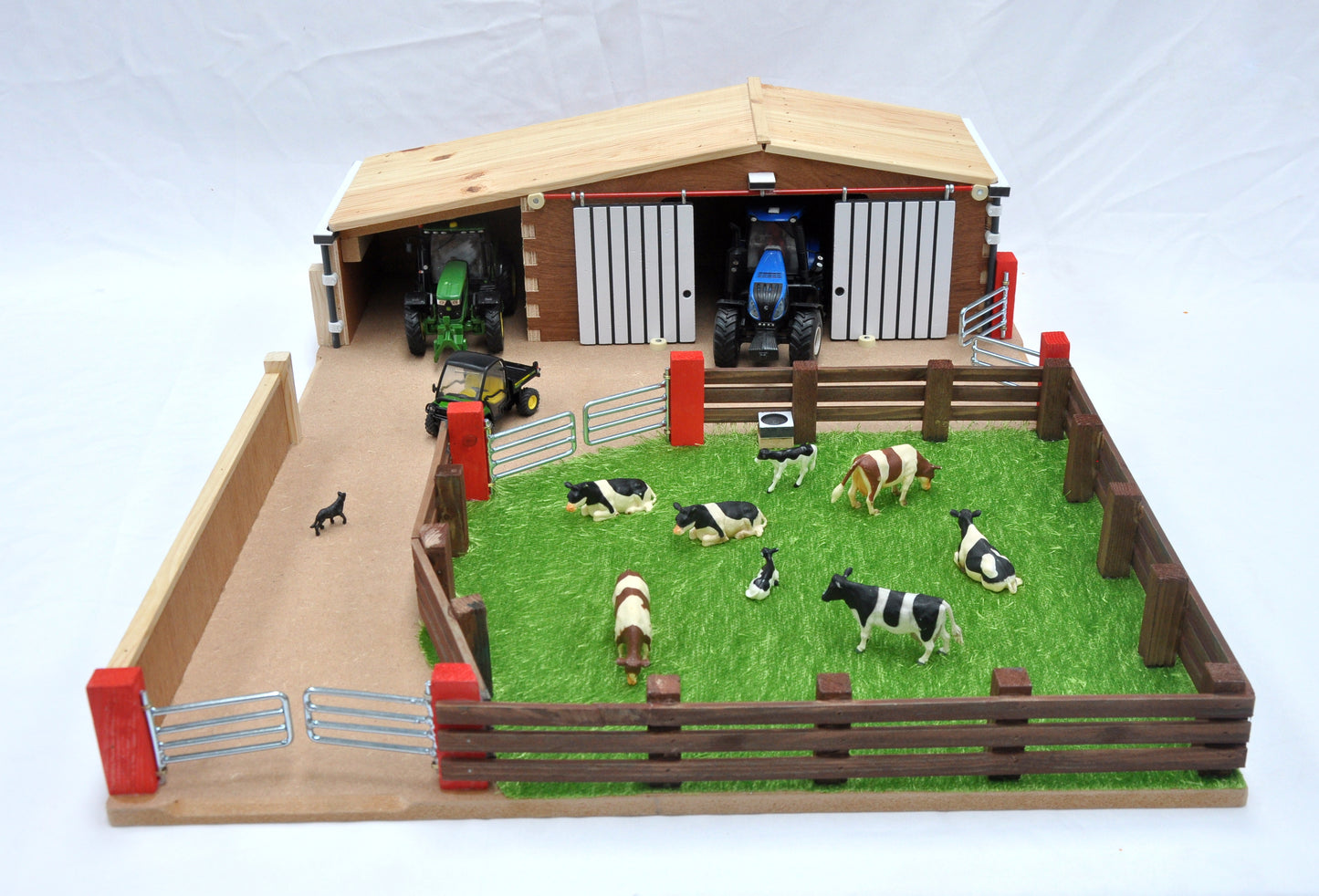 MILLWOOD CRAFTS - FARM YARD FS41