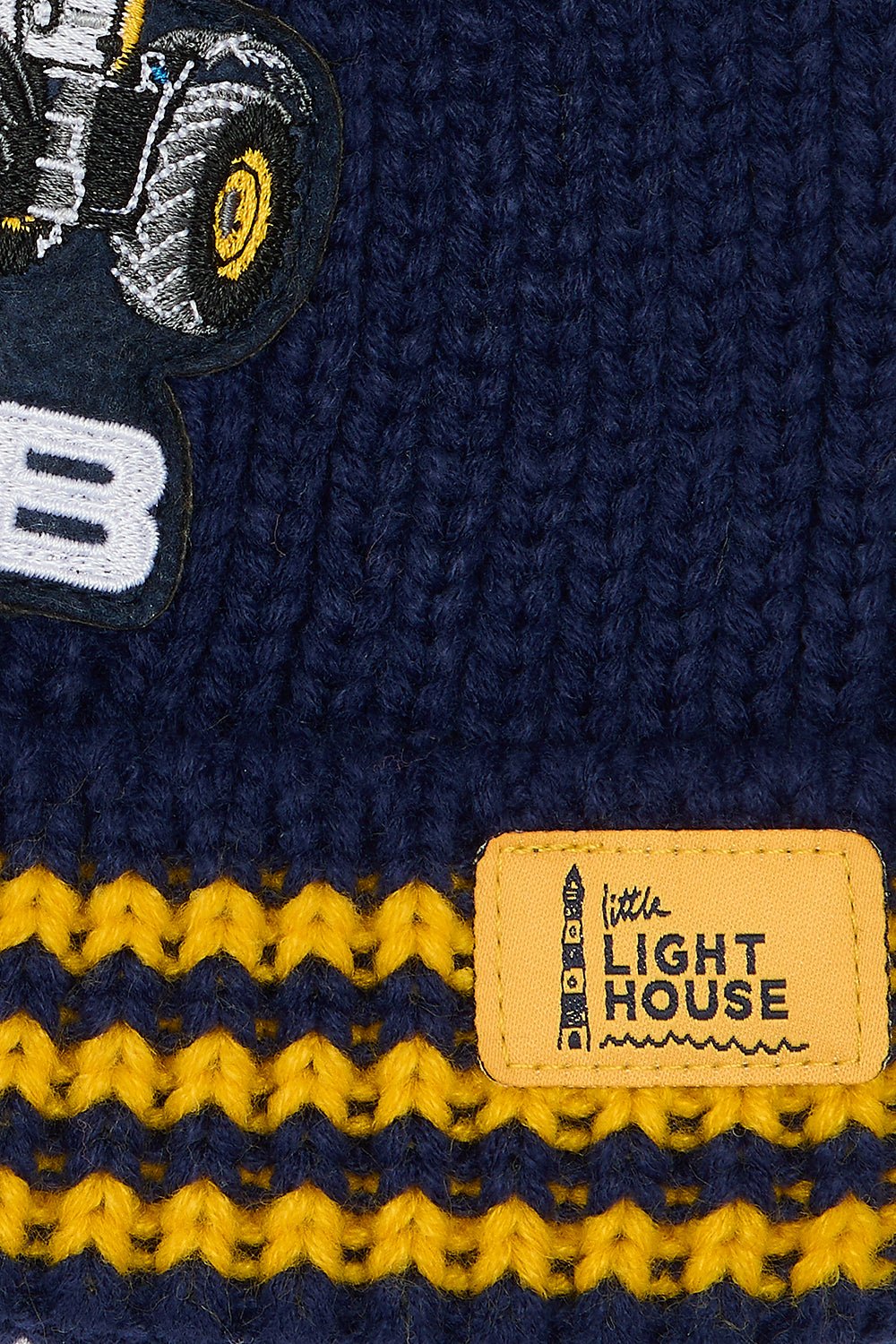 BOBBIE BOBBLE HAT - JCB