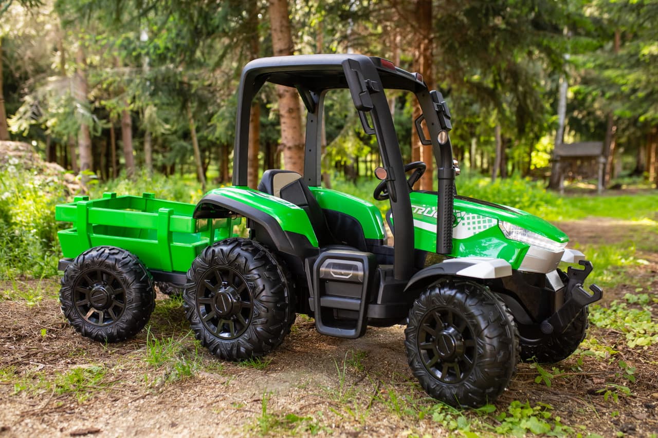 AgriPow 24V Electric Ride On Tractor with Trailer - Green