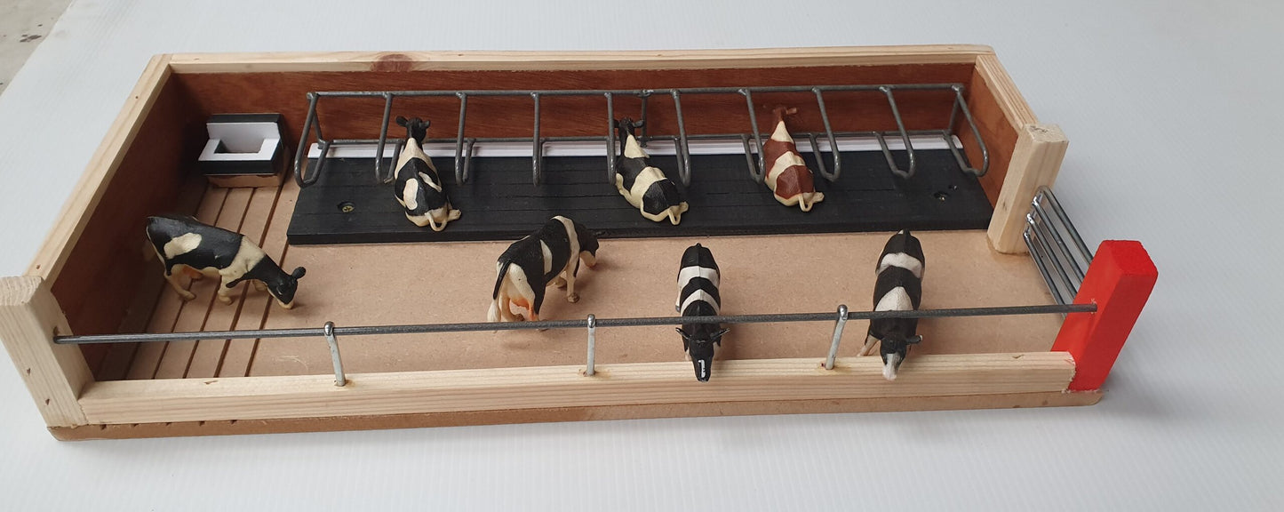 MILLWOOD CRAFTS - CUBICLE HOUSE