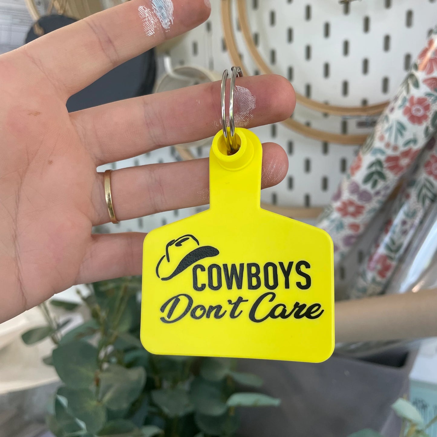 CATTLE TAG KEY RING