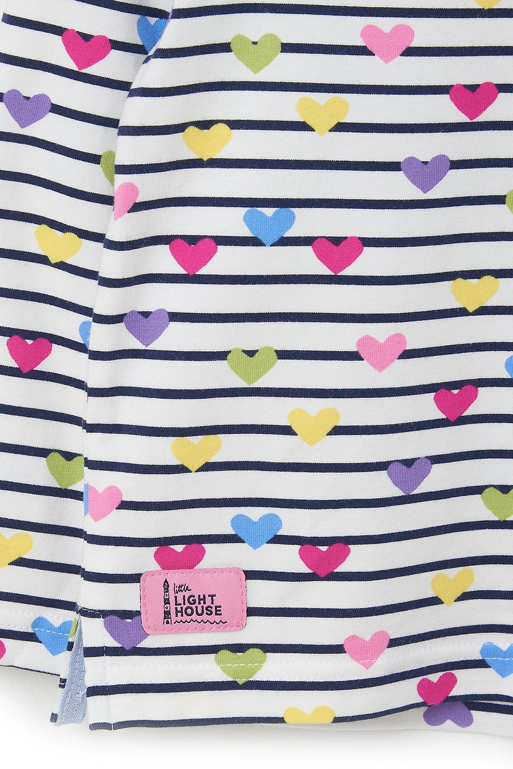 CAUSEWAY TOP- HEART PRINT