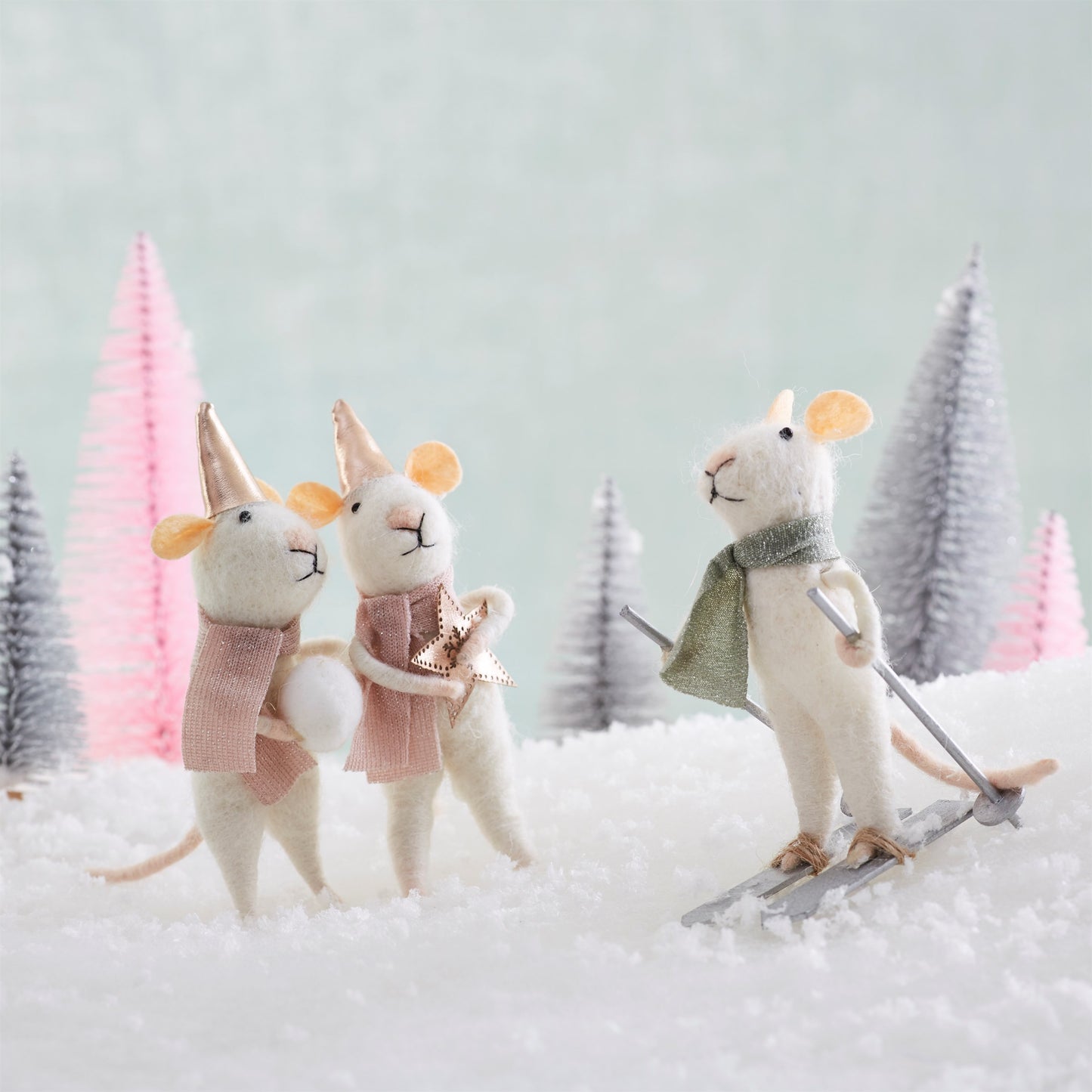 STAR MOUSE FELT DECORATION