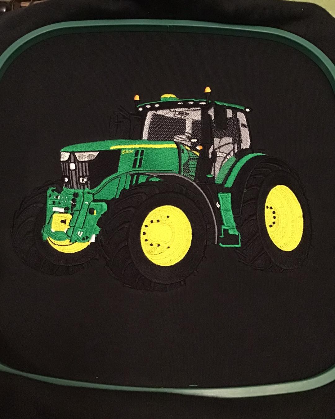 GREEN TRACTOR HOODY