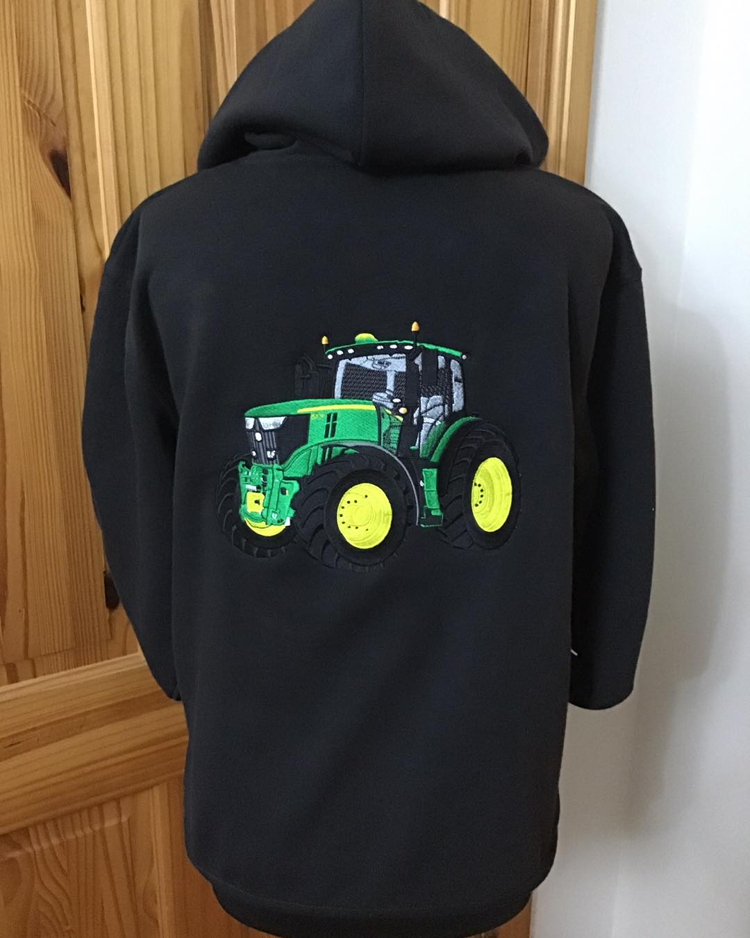 GREEN TRACTOR HOODY